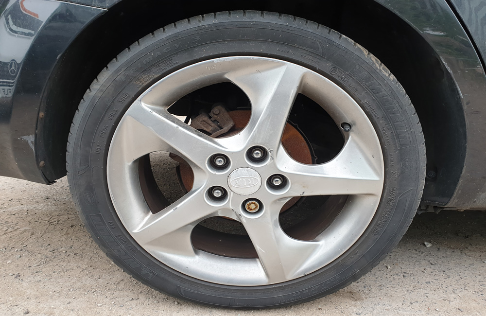 Kia Ceed CRDI 3 SW Alloy wheels